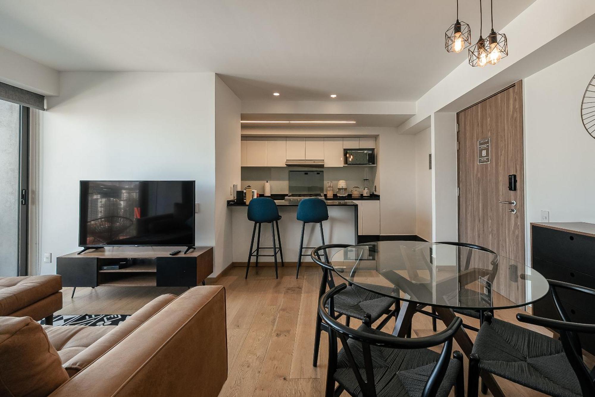 The Taman Loft Chic 2br 2ba In A Condea *