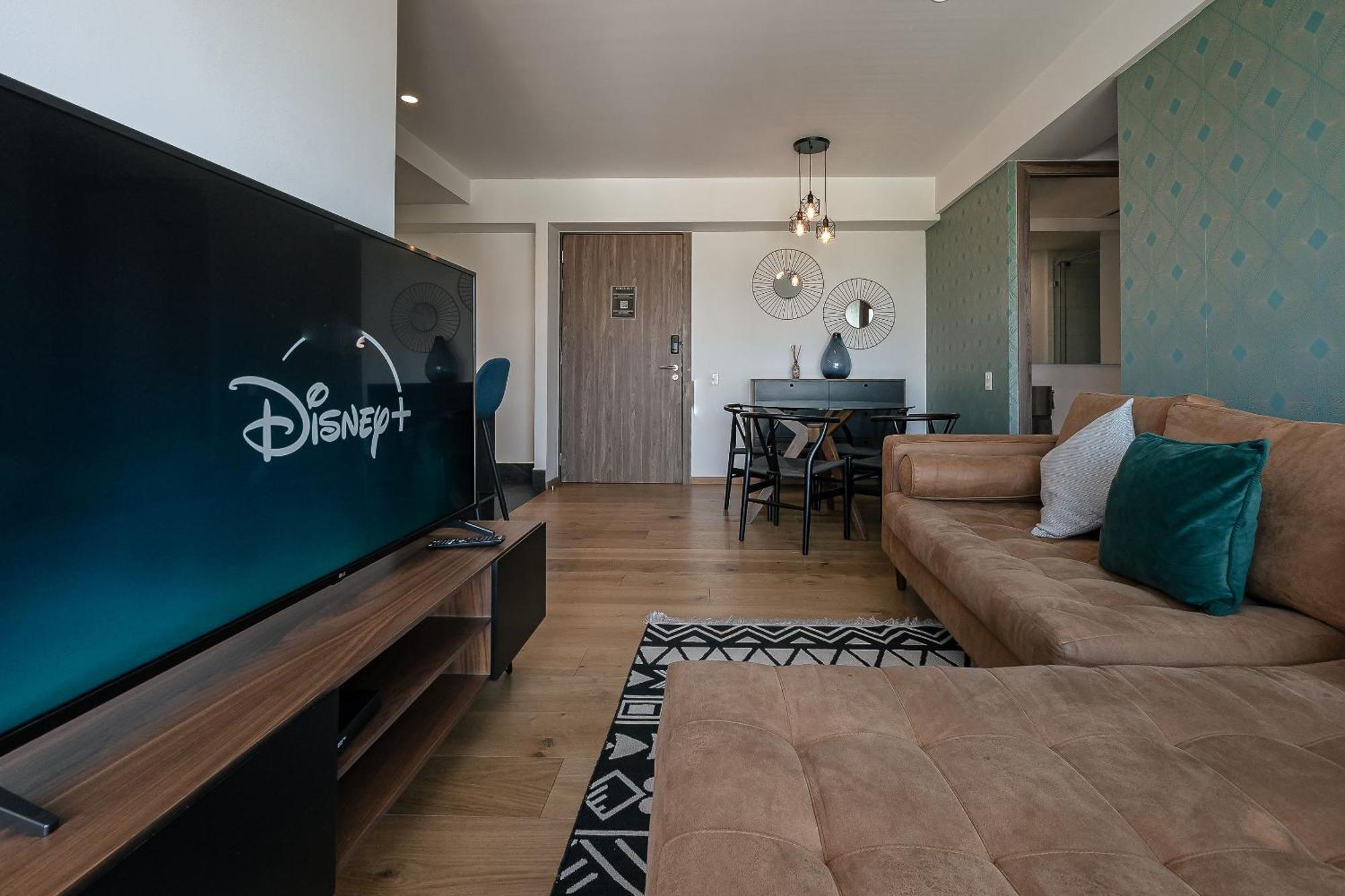 The Taman Loft Chic 2br 2ba In A Condea *