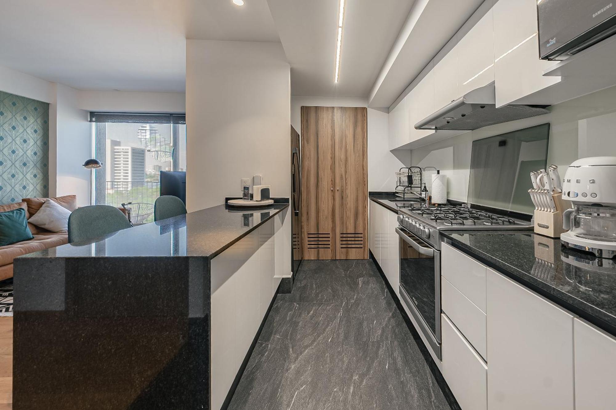 The Taman Loft Chic 2br 2ba In A Condea *